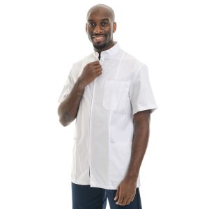 Blouse blanche de laboratoire : quel modèle choisir ?