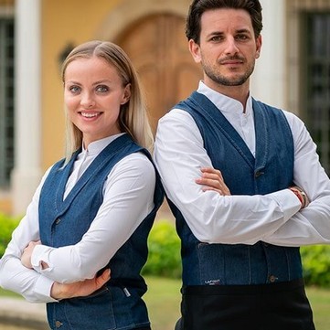 Vêtements de service et d'hotellerie